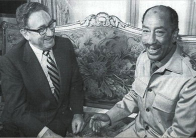 Sadat-and-Kissinger-2101.jpg